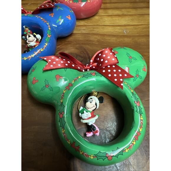 Set of 5 Disney Mickey Mouse Ear Shaped Dangling Minis Christmas Ornaments - Picture 6 of 7